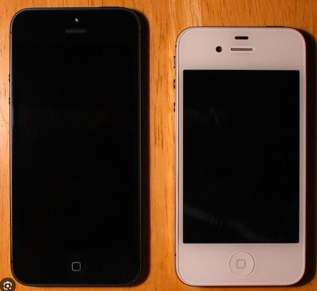 iPhone5和Galaxy S4之间的区别，那个更好！